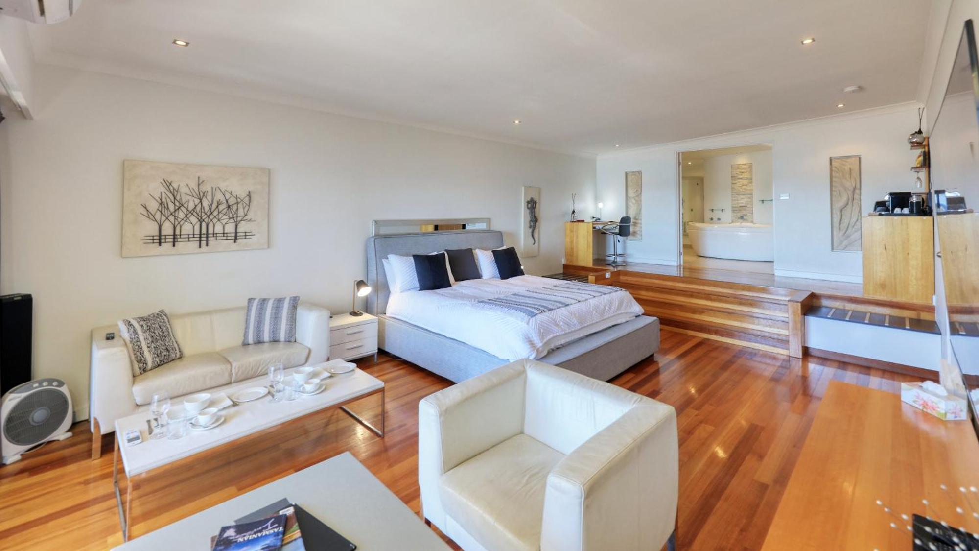 The Madsen Boutique Hotel Пенгуин Екстериор снимка