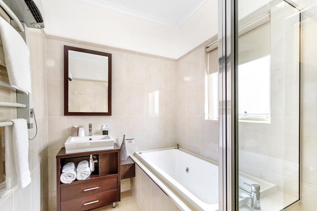 The Madsen Boutique Hotel Пенгуин Екстериор снимка